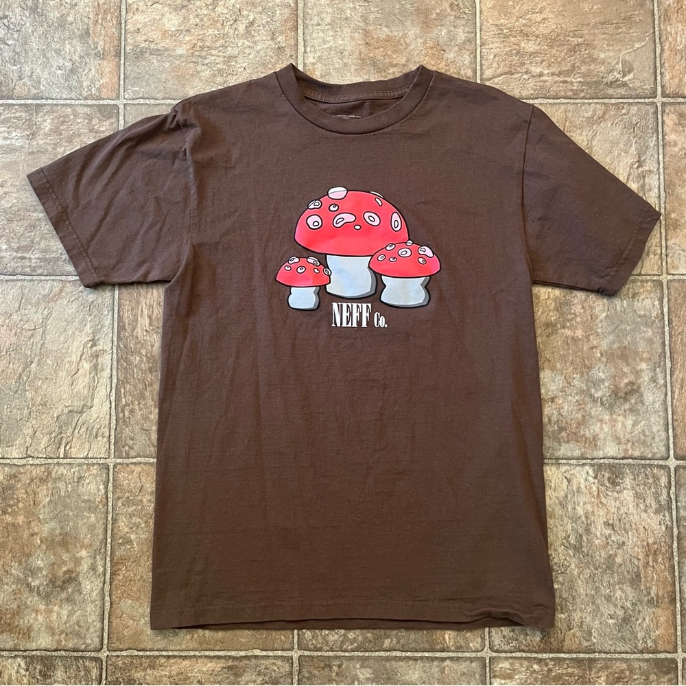 Neff Brown T-Shirt with Red Mushroom Graphic Unisex - EUC